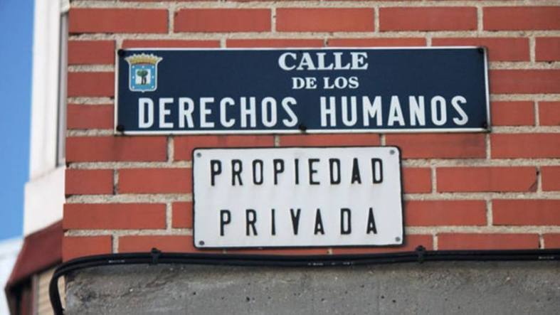 calle derechos humanos
