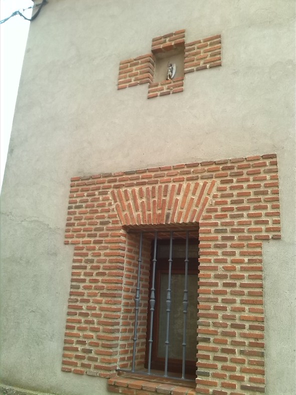 Hornacina y ladrillo