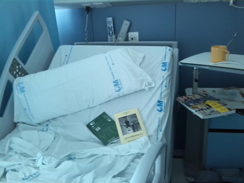 Libros no robados en un asalto hospitalario