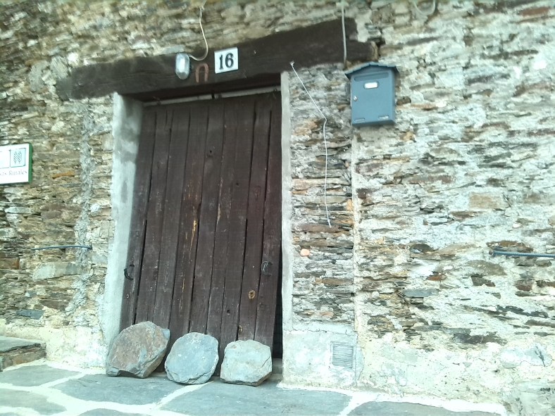 Puerta con herradura