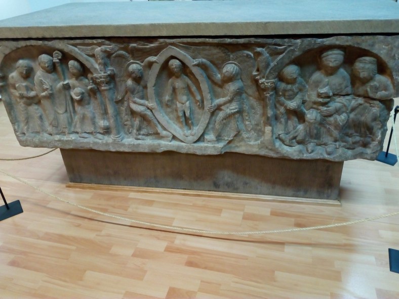 Sarcófago de Doña Sancha en Jaca