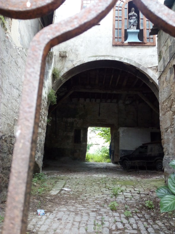 Casa bajando hacia el Duero